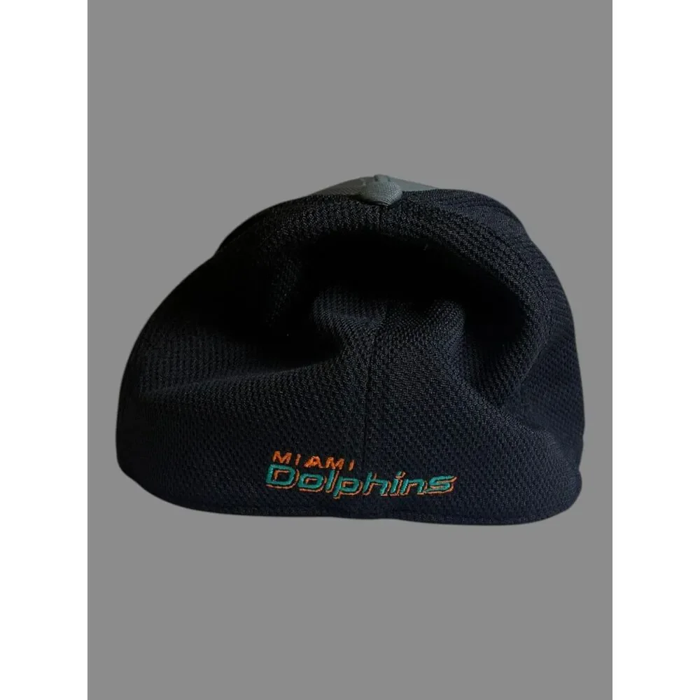 NFL Team Apparel Miami Dolphins Gray Black Stretch Fit Hat OSFM